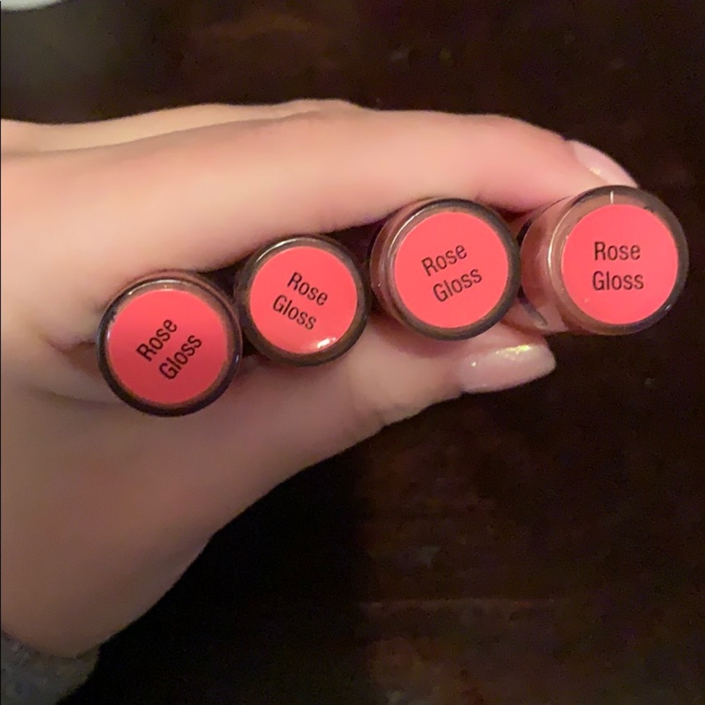 Rose Gloss: LipSense
